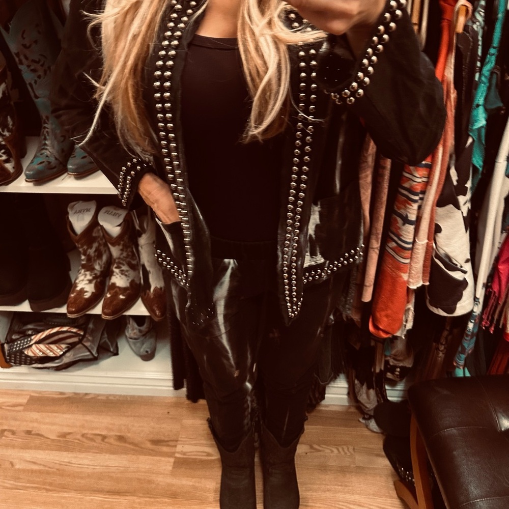 Vocal Black Tie Dye Studded Jacket and sweat pants sweat suit - Women - Picture 8 of 8